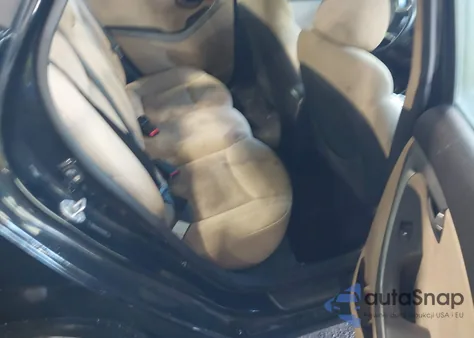 2012 Hyundai Elantra Gls z USA, uszkodzony, nr VIN 5NPDH4AE0CH090902